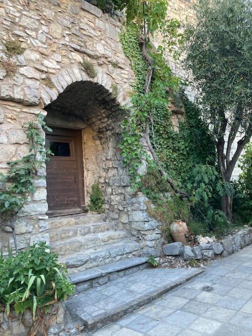 Les Matelles : Charmant Logement En Pierres Exterior foto