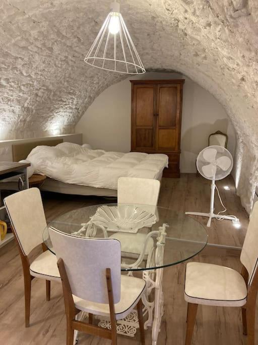 Les Matelles : Charmant Logement En Pierres Exterior foto